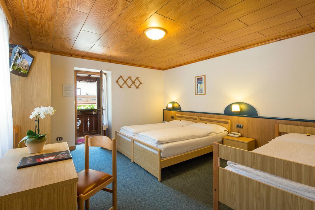Hotel Garni Ai Serrai Rocca Pietore Exteriér fotografie